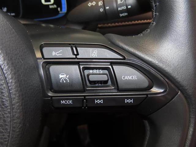 アクア Ｚ　衝突被害軽減システム　バックカメラ　ＬＥＤヘッドランプ　スマートキー　オートクルーズコントロール　ハイブリッド（18枚目）