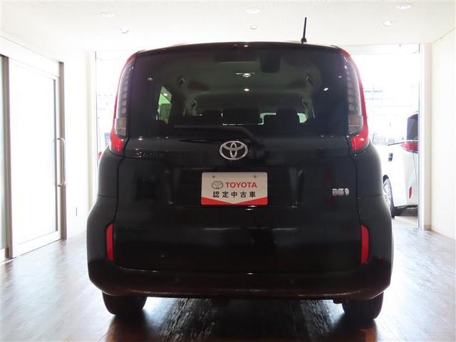 シエンタ ハイブリッドＺ　衝突被害軽減システム　フルセグ　メモリーナビ　バックカメラ　ＥＴＣ　両側電動スライド　乗車定員７人　ＬＥＤヘッドランプ　スマートキー　オートクルーズコントロール　ハイブリッド　３列シート（5枚目）