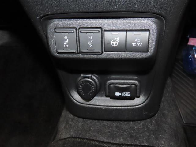 シエンタ ハイブリッドＺ　衝突被害軽減システム　フルセグ　メモリーナビ　バックカメラ　ＥＴＣ　両側電動スライド　乗車定員７人　ＬＥＤヘッドランプ　スマートキー　オートクルーズコントロール　ハイブリッド　３列シート（15枚目）