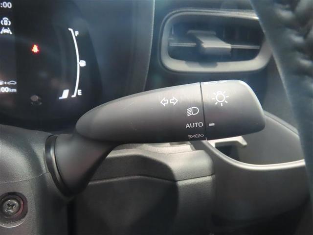 シエンタ ハイブリッドＺ　衝突被害軽減システム　フルセグ　メモリーナビ　バックカメラ　ＥＴＣ　両側電動スライド　乗車定員７人　ＬＥＤヘッドランプ　スマートキー　オートクルーズコントロール　ハイブリッド　３列シート（19枚目）