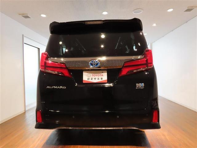 アルファードハイブリッド Ｓ　タイプゴールド　４ＷＤ　衝突被害軽減システム　フルセグ　メモリーナビ　ＤＶＤ再生　後席モニター　バックカメラ　ＥＴＣ　両側電動スライド　乗車定員７人　ＬＥＤヘッドランプ　スマートキー　オートクルーズコントロール（5枚目）