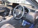 高いホールド性で運転姿勢が安定します。長距離ドライブでも疲れにくいのが魅力です。快適なドライビングライフをお送りください♪