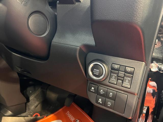 アトレー ＲＳ　軽キャン　車中泊仕様　ベッドキット　１２Ｖクーラー　４０９６Ｗｈサブバッテリー　インバーター　走行充電　天井遮熱＆断熱　ＬＥＤ照明　前後ドラレコ　外部電源　脱着式テーブル　オレンジアベニューデモカー（6枚目）