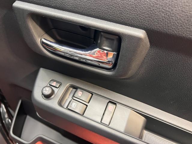 アトレー ＲＳ　軽キャン　車中泊仕様　ベッドキット　１２Ｖクーラー　４０９６Ｗｈサブバッテリー　インバーター　走行充電　天井遮熱＆断熱　ＬＥＤ照明　前後ドラレコ　外部電源　脱着式テーブル　オレンジアベニューデモカー（7枚目）