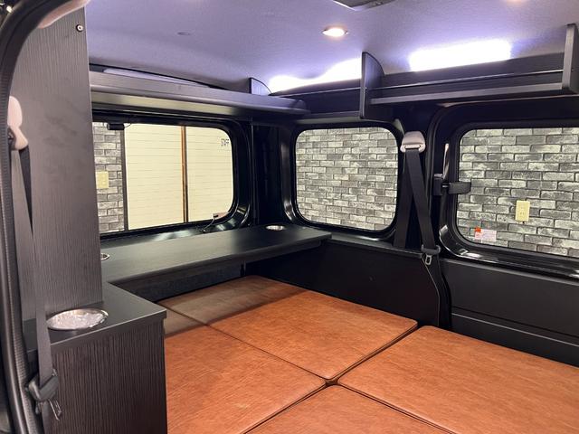 アトレー ＲＳ　軽キャン　車中泊仕様　ベッドキット　１２Ｖクーラー　４０９６Ｗｈサブバッテリー　インバーター　走行充電　天井遮熱＆断熱　ＬＥＤ照明　前後ドラレコ　外部電源　脱着式テーブル　オレンジアベニューデモカー（34枚目）