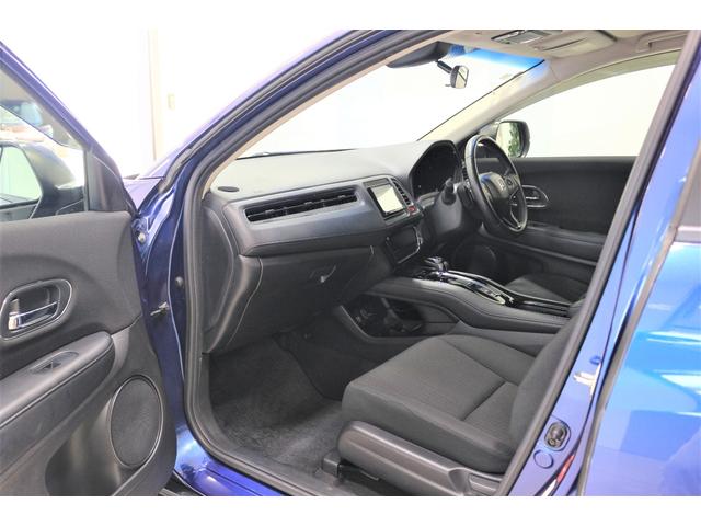 ヴェゼル ハイブリッドX あんしんパッケージ ナビ バックカメラ 横滑り防止装置 LEDヘッドライト クルーズコントロール アルミホイール スマートキー(13枚目)