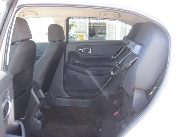ヴェゼル Ｇ　９インチメモリーナビ☆フルセグ☆バックカメラ☆純正エアロ☆ドラレコ前後☆ＨｏｎｄａＳＥＮＳＩＮＧ☆ワンオーナー☆ユーザー下取り車☆スマートキー☆禁煙車☆ＬＥＤヘッドライト☆ＬＥＤフォグ☆ＥＴＣ☆（31枚目）