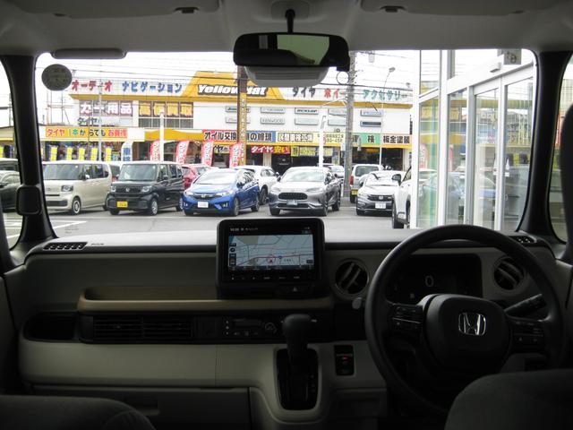 Ｎ－ＢＯＸ ベースグレード　メモリーナビ☆フルセグ☆バックカメラ☆両側パワースライドドア☆ＨｏｎｄａＳＥＮＳＩＮＧ☆ＥＴＣ☆ＬＥＤヘッドライト☆禁煙車☆当社デモカー☆運転席＆助手席シートヒーター☆シートバックテーブル☆（12枚目）