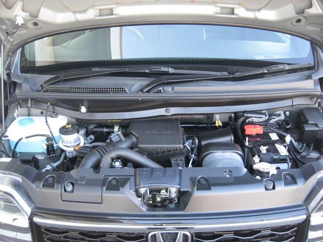 外装・内装・エンジンルームクリーニング済みです。専任スタッフがお客様にキレイな状態のお車を見て頂けるように内外装を徹底クリーニング！