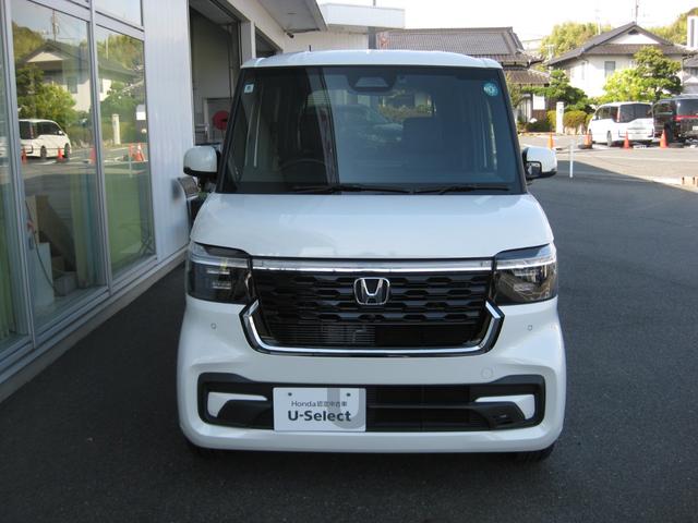 Ｎ－ＢＯＸカスタム ターボ　純正９インチメモリーナビ☆フルセグ☆マルチビューカメラ☆ＥＴＣ☆ＨｏｎｄａＳＥＮＳＩＮＧ☆両側パワースライドドア☆当社デモカー☆ＬＥＤヘッドライト☆シートバックテーブル☆純正１５インチアルミホイール☆（6枚目）