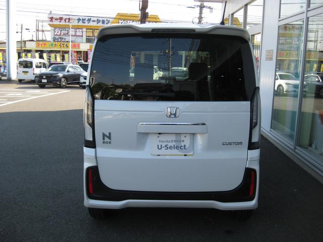 Ｎ－ＢＯＸカスタム ターボ　純正９インチメモリーナビ☆フルセグ☆マルチビューカメラ☆ＥＴＣ☆ＨｏｎｄａＳＥＮＳＩＮＧ☆両側パワースライドドア☆当社デモカー☆ＬＥＤヘッドライト☆シートバックテーブル☆純正１５インチアルミホイール☆（9枚目）