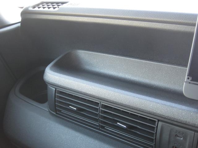 Ｎ－ＢＯＸカスタム ターボ　純正９インチメモリーナビ☆フルセグ☆マルチビューカメラ☆ＥＴＣ☆ＨｏｎｄａＳＥＮＳＩＮＧ☆両側パワースライドドア☆当社デモカー☆ＬＥＤヘッドライト☆シートバックテーブル☆純正１５インチアルミホイール☆（26枚目）