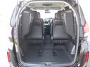 リア席を跳ね上げれば広々とした空間の出来上がり!荷物が沢山載せられます!