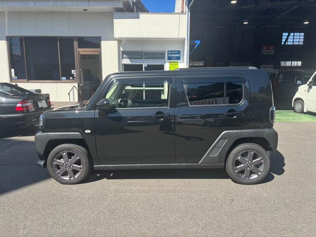 タフト Ｇ　ダーククロムベンチャー　９インチディスプレイ／ＴＶ／バックモニター／ＥＴＣ／ＵＳＢ・ＨＤＭＩ接続ＯＫ／シートヒーター（4枚目）