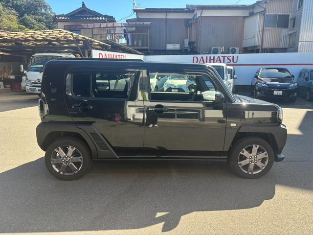 タフト Ｇ　ダーククロムベンチャー　９インチディスプレイ／ＴＶ／バックモニター／ＥＴＣ／ＵＳＢ・ＨＤＭＩ接続ＯＫ／シートヒーター（5枚目）