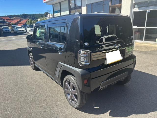 タフト Ｇ　ダーククロムベンチャー　９インチディスプレイ／ＴＶ／バックモニター／ＥＴＣ／ＵＳＢ・ＨＤＭＩ接続ＯＫ／シートヒーター（9枚目）