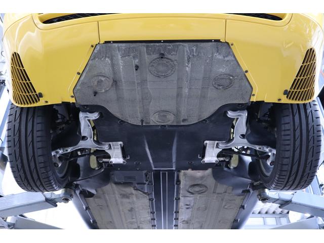 ９１１ ９１１カレラ　カブリオレ　正規ディーラー車　スピードイエロー　整備記録簿付き　後期モデル　ヴァリオラムエンジン　幌張替え済み　純正アルミホイール　ブラックレザーシート（74枚目）