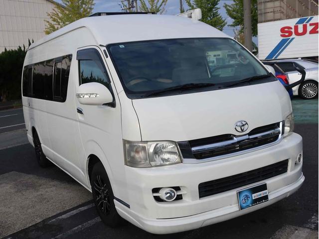 ハイエースバン SロングDX ワイド スーパーロング ハイルーフ キャンピングカー ETC バックカメラ ナビ ソーラー FFヒーター ツインサブバッテリー 外部100V 冷蔵庫 走行充電 電子レンジ(4枚目)