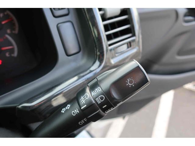 ハイエースバン SロングDX ワイド スーパーロング ハイルーフ キャンピングカー ETC バックカメラ ナビ ソーラー FFヒーター ツインサブバッテリー 外部100V 冷蔵庫 走行充電 電子レンジ(20枚目)