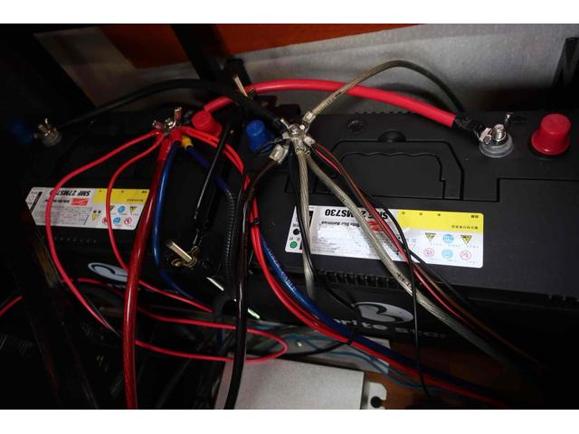 ハイエースバン SロングDX ワイド スーパーロング ハイルーフ キャンピングカー ETC バックカメラ ナビ ソーラー FFヒーター ツインサブバッテリー 外部100V 冷蔵庫 走行充電 電子レンジ(40枚目)