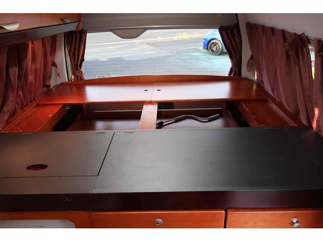 ハイエースバン SロングDX ワイド スーパーロング ハイルーフ キャンピングカー ETC バックカメラ ナビ ソーラー FFヒーター ツインサブバッテリー 外部100V 冷蔵庫 走行充電 電子レンジ(47枚目)