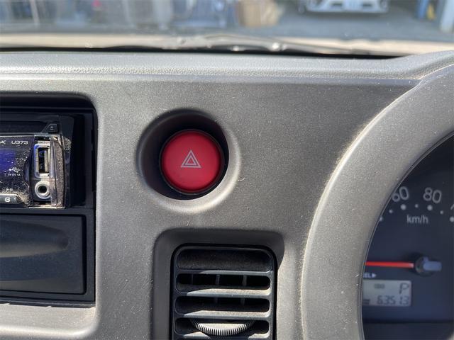 サンバートラック ハイルーフ　４ＷＤ　軽トラック　ＡＴ　ＡＢＳ　エアコン　パワーステアリング　パワーウィンドウ　運転席エアバッグ　助手席エアバッグ　ＣＤ　ＵＳＢ（16枚目）