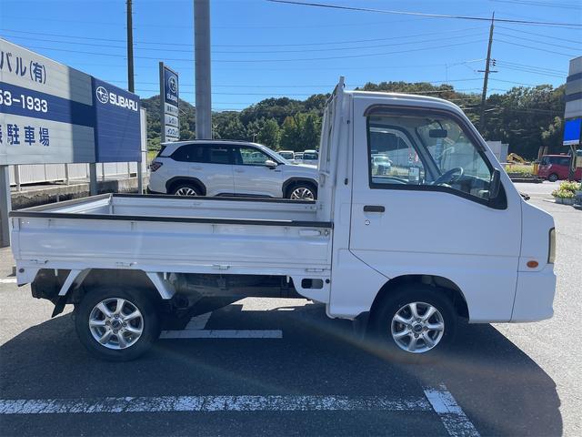 サンバートラック ＴＢ　４ＷＤ　軽トラック　３ＡＴ　アルミホイール　エアコン　パワステ　運転席エアバッグ（22枚目）