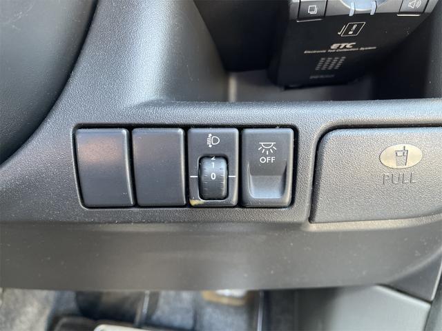 Ｒ２ Ｓ　スーパーチャージャー　ＥＴＣ　キーレスエントリー　電動格納ミラー　ＣＶＴ　ＡＢＳ　ＣＤ　アルミホイール　衝突安全ボディ　エアコン　パワーステアリング　パワーウィンドウ（9枚目）