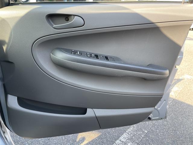 Ｒ２ Ｓ　スーパーチャージャー　ＥＴＣ　キーレスエントリー　電動格納ミラー　ＣＶＴ　ＡＢＳ　ＣＤ　アルミホイール　衝突安全ボディ　エアコン　パワーステアリング　パワーウィンドウ（34枚目）