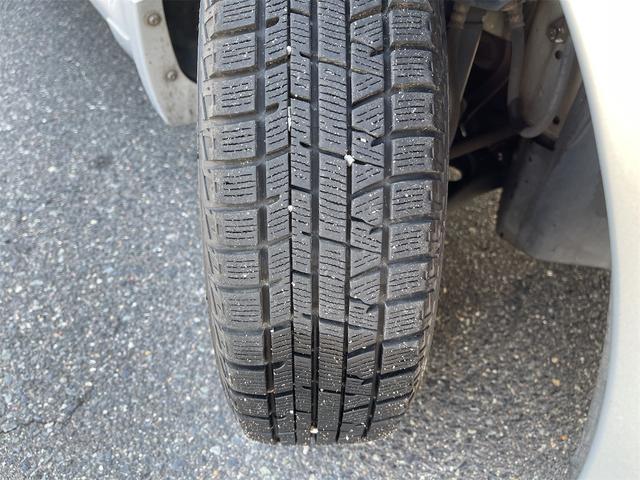 Ｒ２ Ｓ　スーパーチャージャー　ＥＴＣ　キーレスエントリー　電動格納ミラー　ＣＶＴ　ＡＢＳ　ＣＤ　アルミホイール　衝突安全ボディ　エアコン　パワーステアリング　パワーウィンドウ（54枚目）