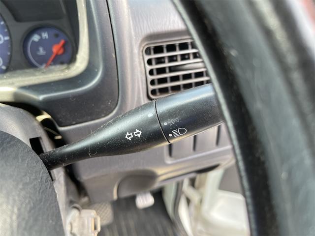 サンバートラック ＴＢ　軽トラック　５ＭＴ　２ＷＤ　ＥＴＣ　エアコン　運転席エアバッグ（13枚目）