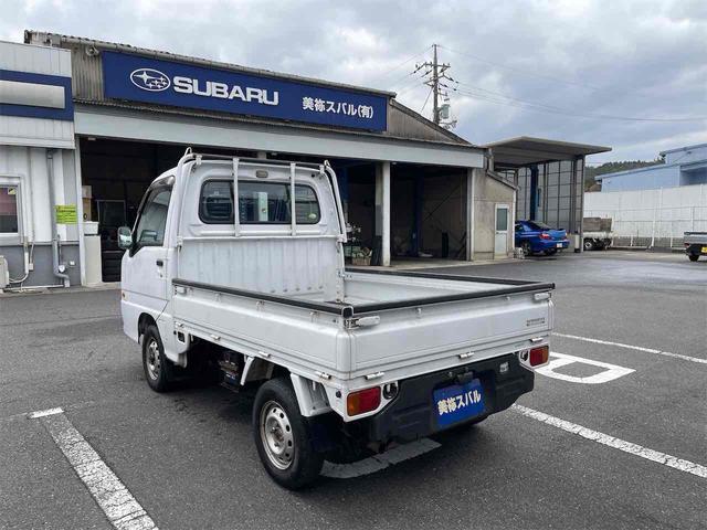 サンバートラック ＴＢ　４ＷＤ　５ＭＴ　エアコン　パワーステアリング　運転席エアバッグ（5枚目）