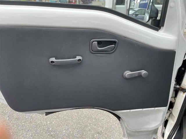 サンバートラック ＴＢ　４ＷＤ　５ＭＴ　エアコン　パワーステアリング　運転席エアバッグ（46枚目）