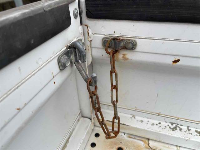 サンバートラック ＴＢ　４ＷＤ　５ＭＴ　エアコン　パワーステアリング　運転席エアバッグ（60枚目）