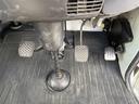 ＴＢ　軽トラック　５ＭＴ　２ＷＤ　ＥＴＣ　エアコン　運転席エアバッグ（26枚目）