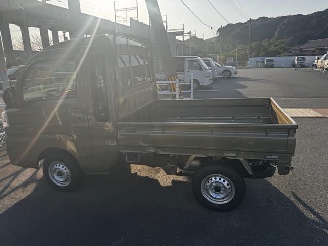 ハイゼットトラック ジャンボエクストラ アイドルS LEDヘッド PW キーフリー ABS エアバッグ PS エアコン スマートKEY Wエアバッグ(8枚目)