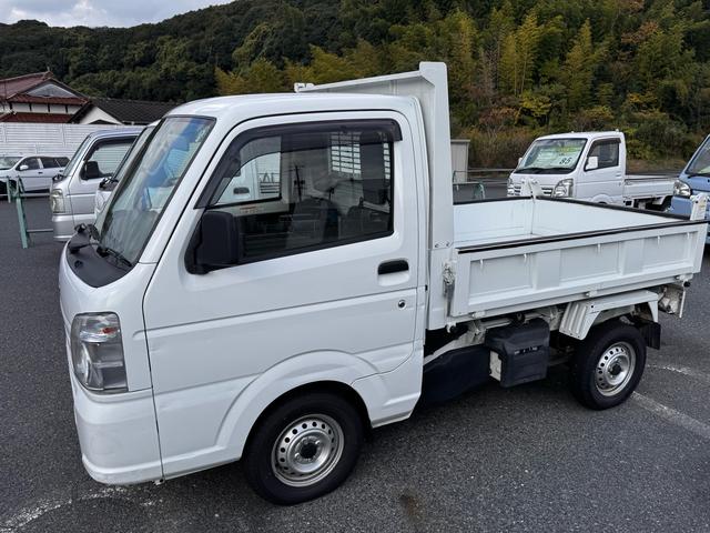 キャリイトラック 頑丈ダンプ　マニュアルエアコン　ＰＳ　４ＷＤ　ミッション　ダンプ（9枚目）