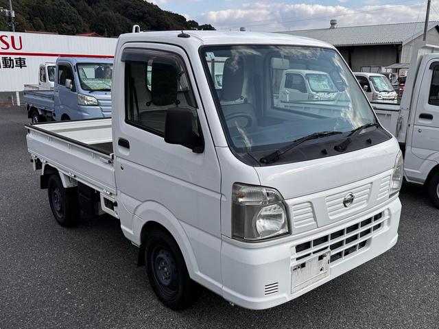 ＮＴ１００クリッパートラック ＤＸ　ＰＳ　４ＷＤ　エアコンパワステ　オートマ車（5枚目）