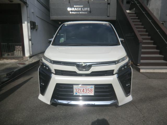 ヴォクシー ZS 煌II 衝突軽減システム トヨタ9インチDSナビ フルセグTV Bluetooth バックカメラ フリップダウンモニター TVキット ETC ドライブレコーダー 両側パワースライド スマートキー(3枚目)