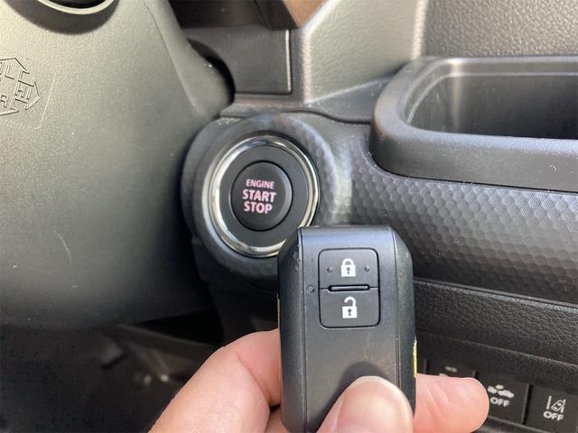 キーレスプッシュスタートシステム 鍵をポケットから出すことなくエンジン始動ができます!