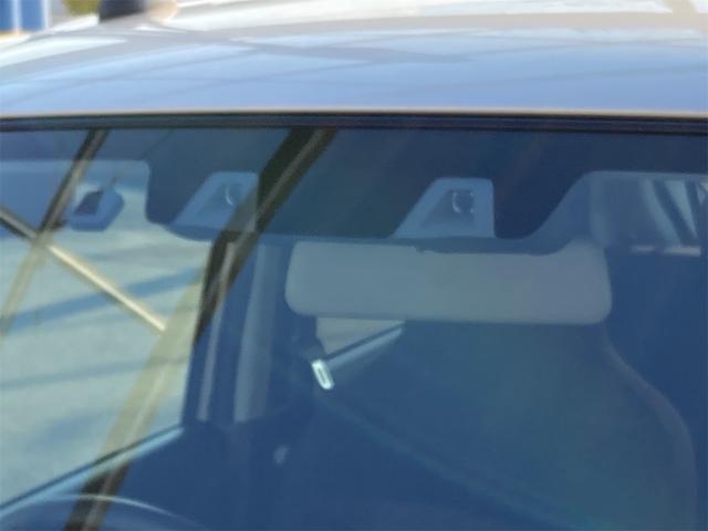 アルト Ｌ　運転席助手席エアバッグ　キーレスリモコン　シートヒータ　禁煙　セキュリティーアラームシステム　パワーステアリング　パワーウインドウ　ＡＵＴＯライト　衝突被害軽減システム　衝突安全ボディ（9枚目）