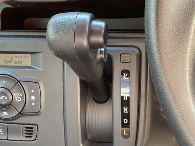 アルト Ｌ　運転席助手席エアバッグ　キーレスリモコン　シートヒータ　禁煙　セキュリティーアラームシステム　パワーステアリング　パワーウインドウ　ＡＵＴＯライト　衝突被害軽減システム　衝突安全ボディ（12枚目）