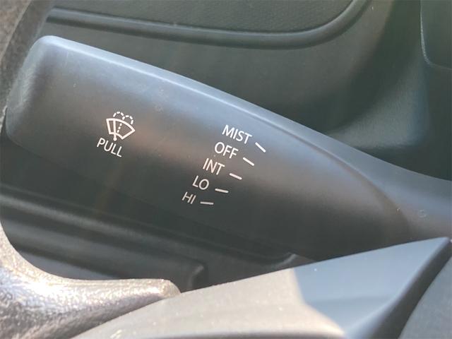 アルト Ｌ　運転席助手席エアバッグ　キーレスリモコン　シートヒータ　禁煙　セキュリティーアラームシステム　パワーステアリング　パワーウインドウ　ＡＵＴＯライト　衝突被害軽減システム　衝突安全ボディ（15枚目）