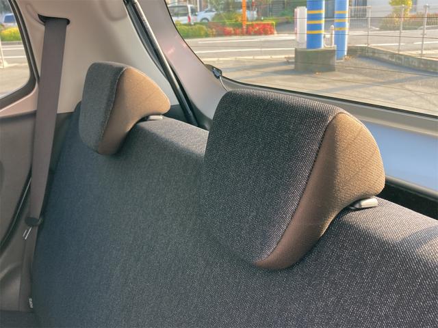 アルト Ｌ　運転席助手席エアバッグ　キーレスリモコン　シートヒータ　禁煙　セキュリティーアラームシステム　パワーステアリング　パワーウインドウ　ＡＵＴＯライト　衝突被害軽減システム　衝突安全ボディ（17枚目）