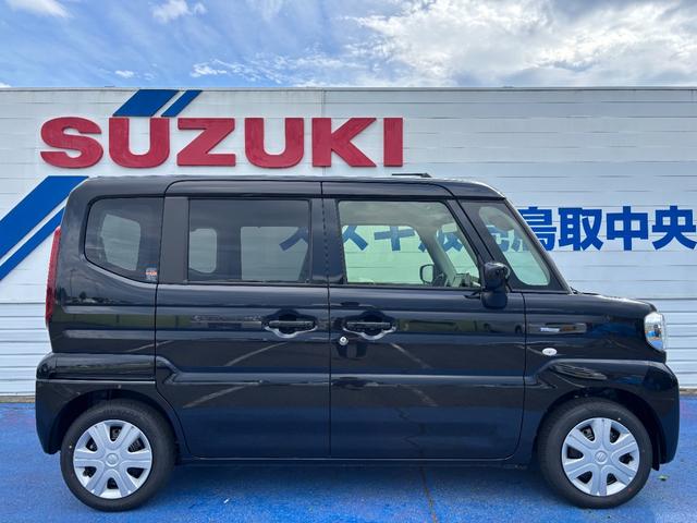 スペーシア ハイブリッドＸ　登録済届出済未使用車・セーフティーサポート・４ＷＤ・９インチフルセグナビ・全方位カメラ・ＬＥＤヘッドライト・サーキュレーター・両側電動スライド・シートヒーター・オットマン・クリアランスソナー・（8枚目）