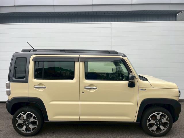 ハスラー ＪスタイルＩＩ　ワンオーナー・禁煙車・セーフティーサポート・４ＷＤ・純正９インチフルセグナビ・全方位カメラ・スノーモード・クリアランスソナー・ＬＥＤヘッドライト・ＬＥＤフォグ・オートエアコン・オートハイビーム（7枚目）