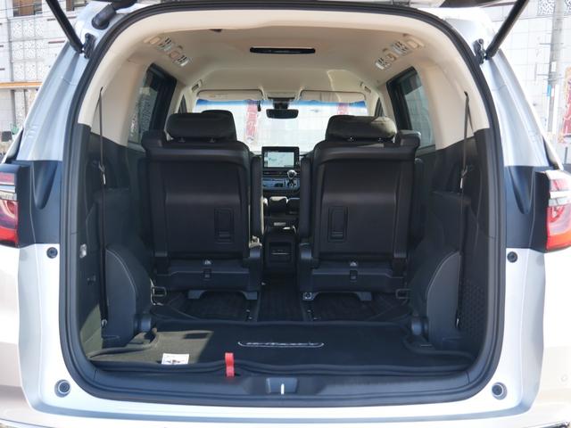 �y�׎��z�R��V�[�g���i�[�A���ˏグ����΃X�y�[�X������ɍL���m�ۂł��܂��B�傫�ȉו��̐ς݉��낵���\�ł��B