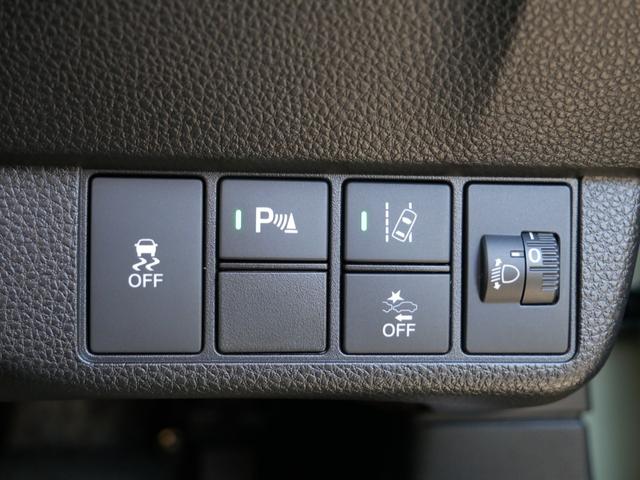 �Փ˂�ΐ��݂͂����Ȃǂ̊댯���\������鎞�A�Z���T�[���x���B�@�q���[�}���G���[�����x��i�Z�p���⊮���Ă���܂��B