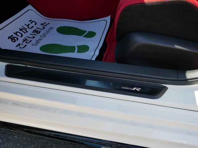 �y�T�C�X�e�b�v�K�[�j�b�V���z�h�A�I�[�v�������u�Ԃ���h���C�u�ւ̊��Ҋ������߂Ă���܂��B