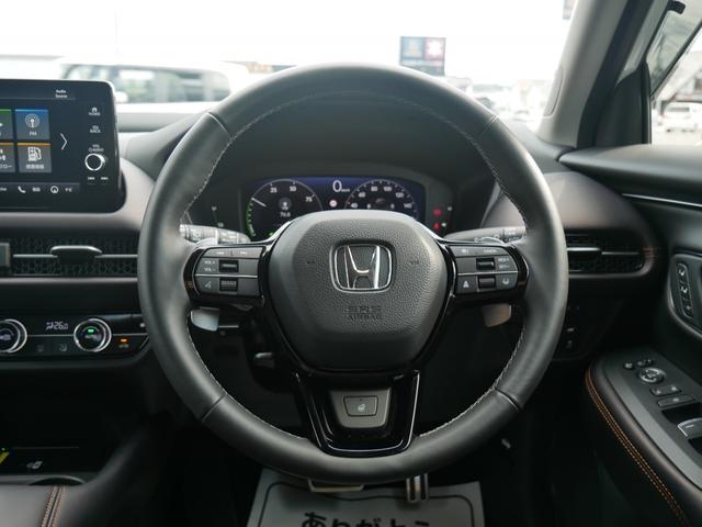 ＺＲ－Ｖ ｅ：ＨＥＶＺ　Ｈｏｎｄａ認定中古車　ナビ　Ｂｌｕｅｔｏｏｔｈｅ　マルチビューカメラ　運転席＆助手席シートヒーター　ステアリングヒーター　ＥＴＣ　全ドアパワーウィンドウ　フロアマット　パワーテールゲート（10枚目）